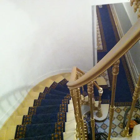 Hotel Saint Rémi