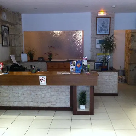 Hotel Saint Rémi *